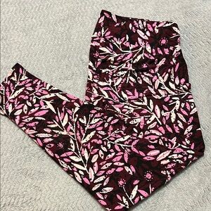 LuLaRoe Burgundy and Pink Patterned Leggings